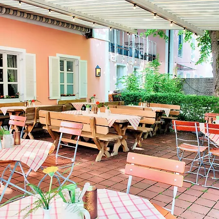 Отель Schreiberhof Ашхайм